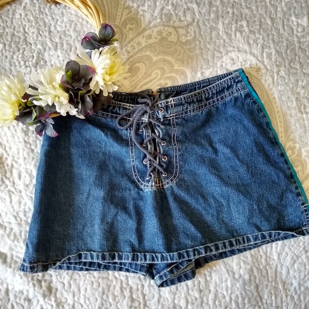 Vintage Jordache Laceup Racing Stripe Skort